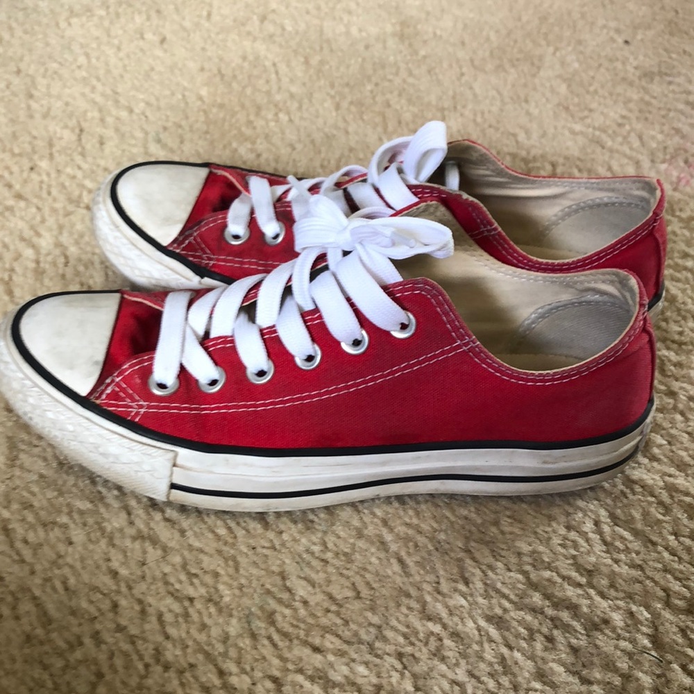 red converse